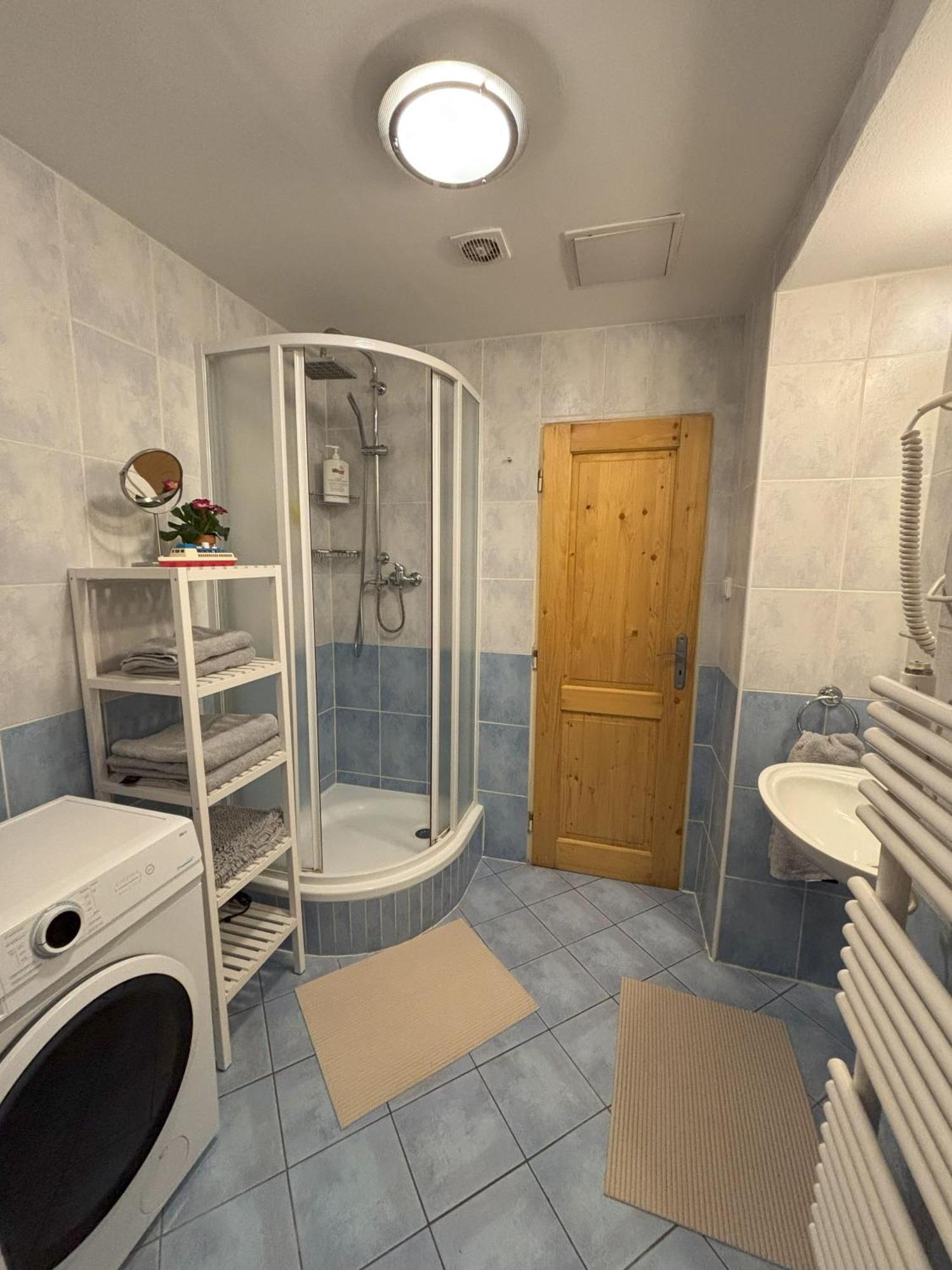 Vintage Brussels Style On 4 Apartment *